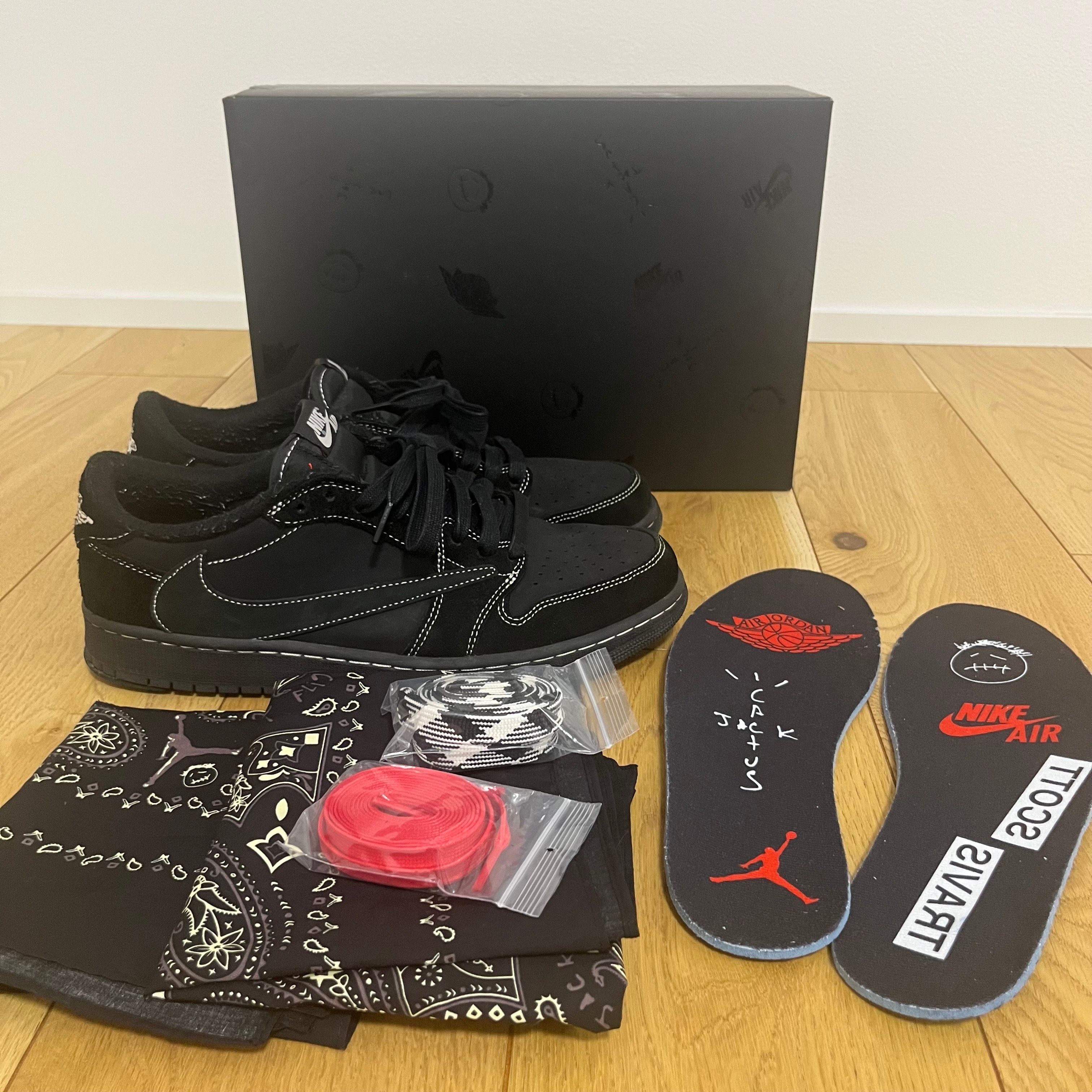 Travis Scott × Nike Air Jordan 1 Low OG SP "Black Phantom"