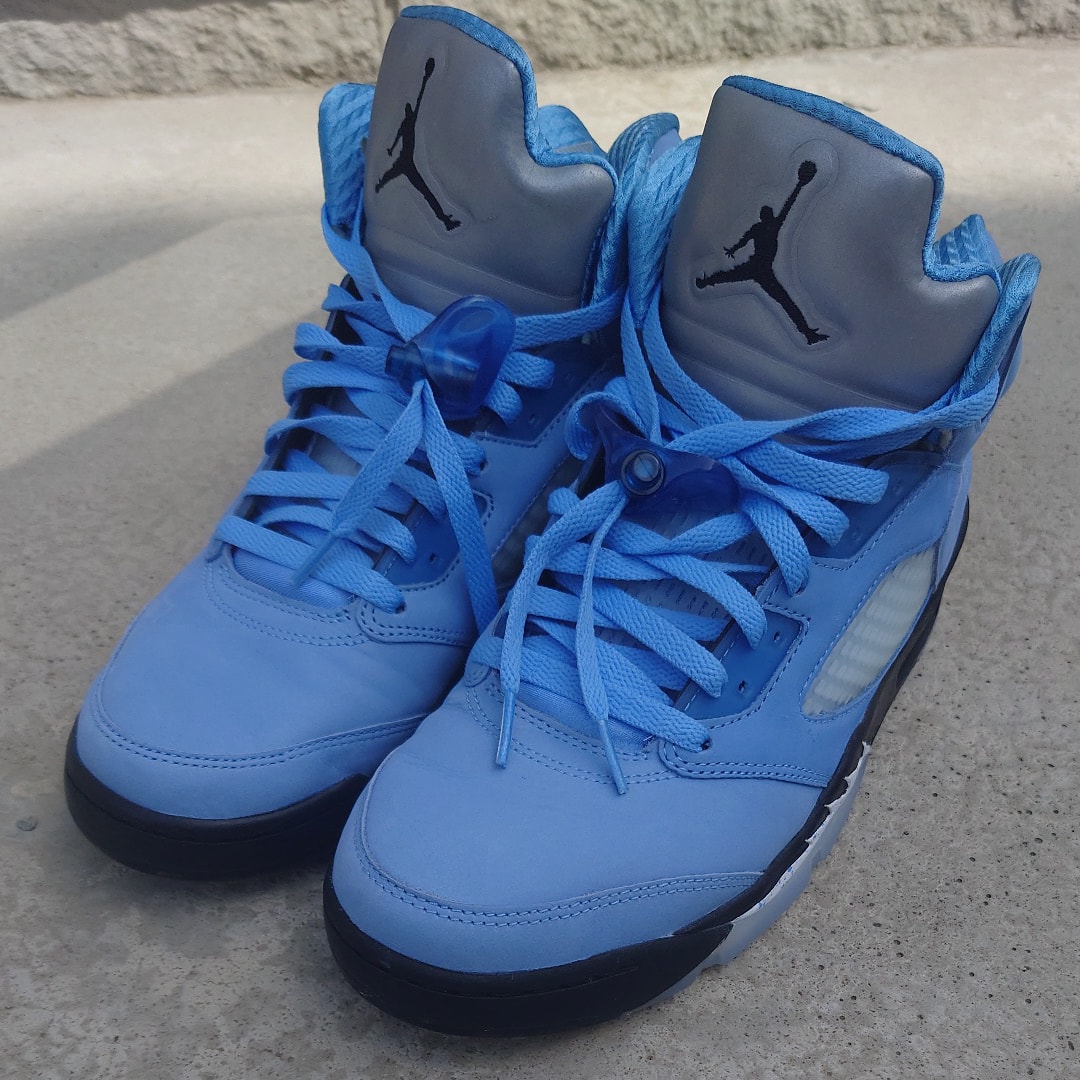 Nike Air Jordan 5 Retro SE "University Blue"