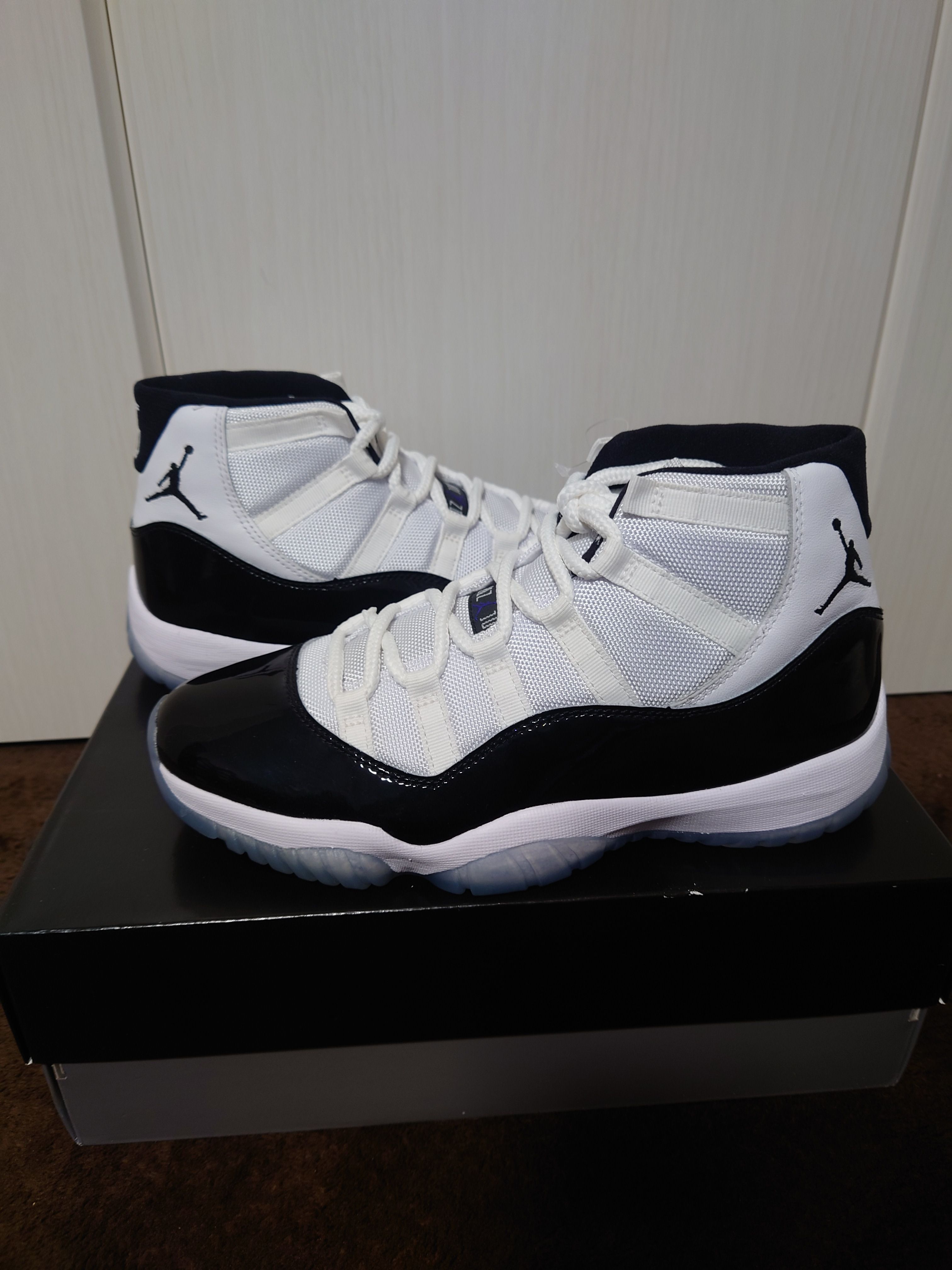 Nike Air Jordan 11 Retro "Concord" (2018)