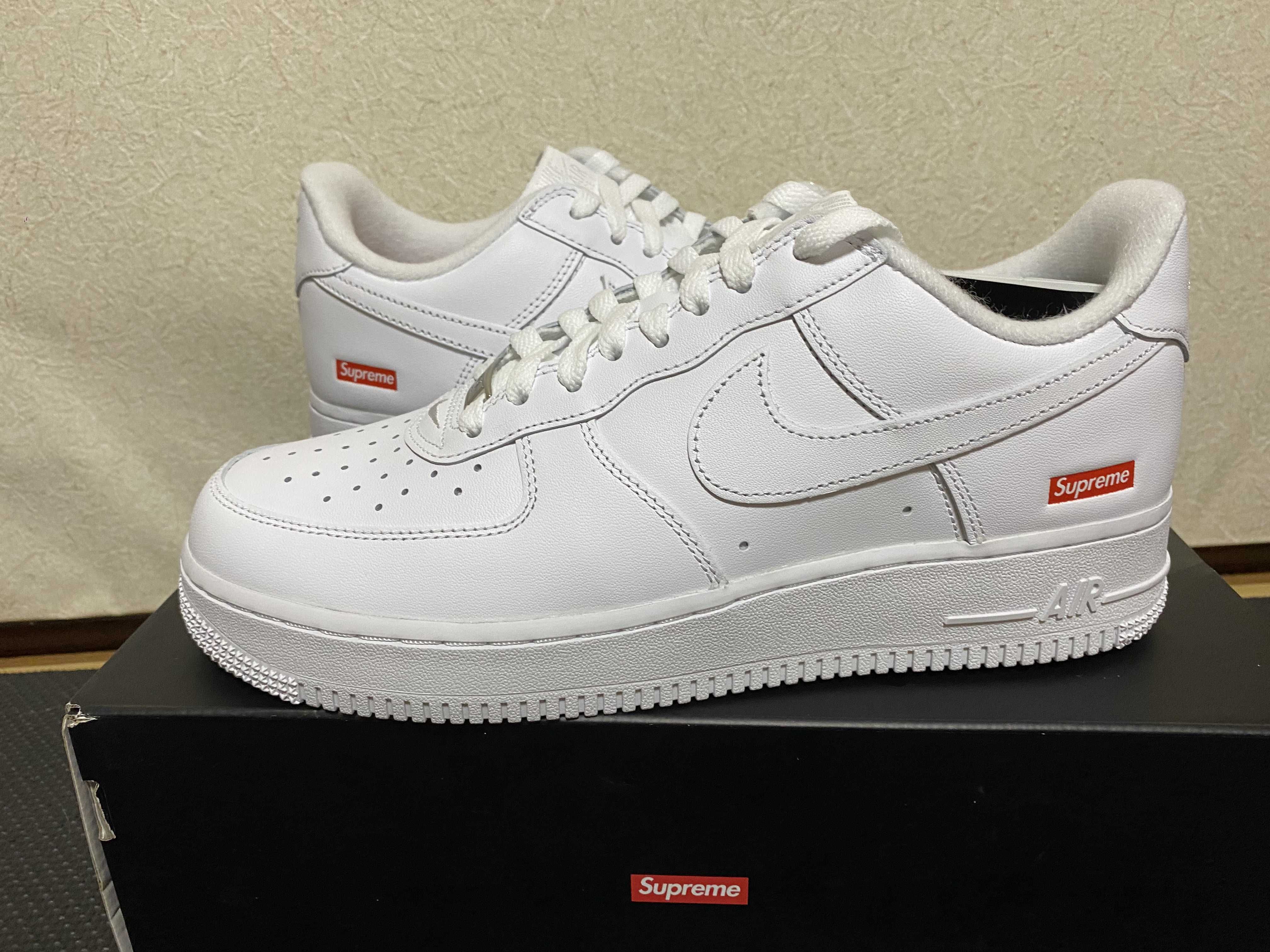 Supreme × Nike Air Force 1 Low "White"