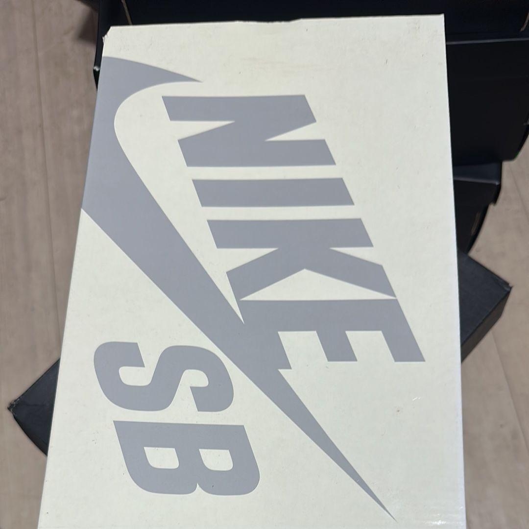 堀米 雄斗(Yuto Horigome) × Nike SB Dunk Low Pro QS "Wolf Grey"