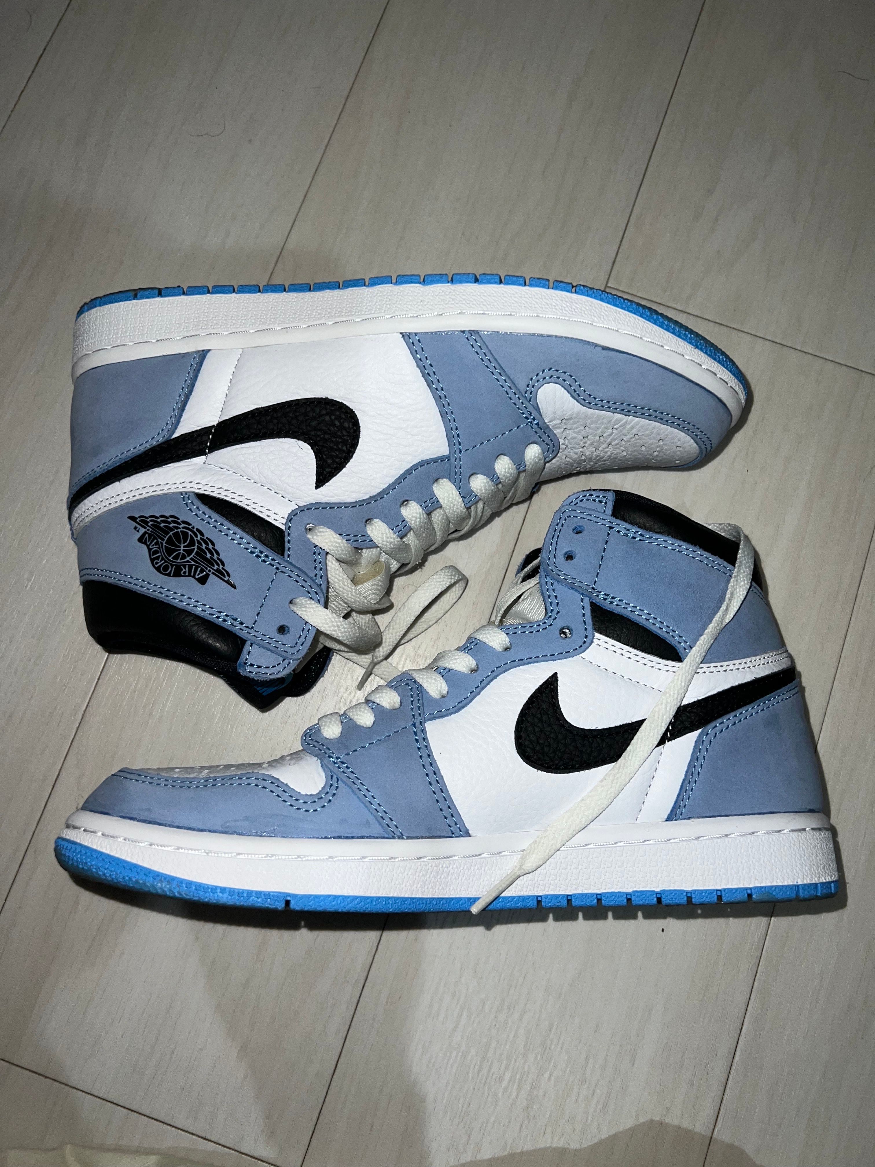 Nike Air Jordan 1 High OG "University Blue"