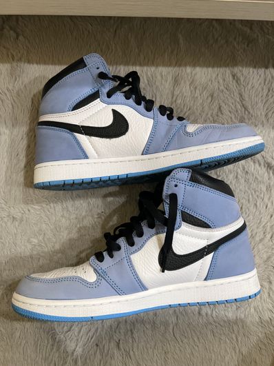Nike Air Jordan 1 High OG "University Blue"