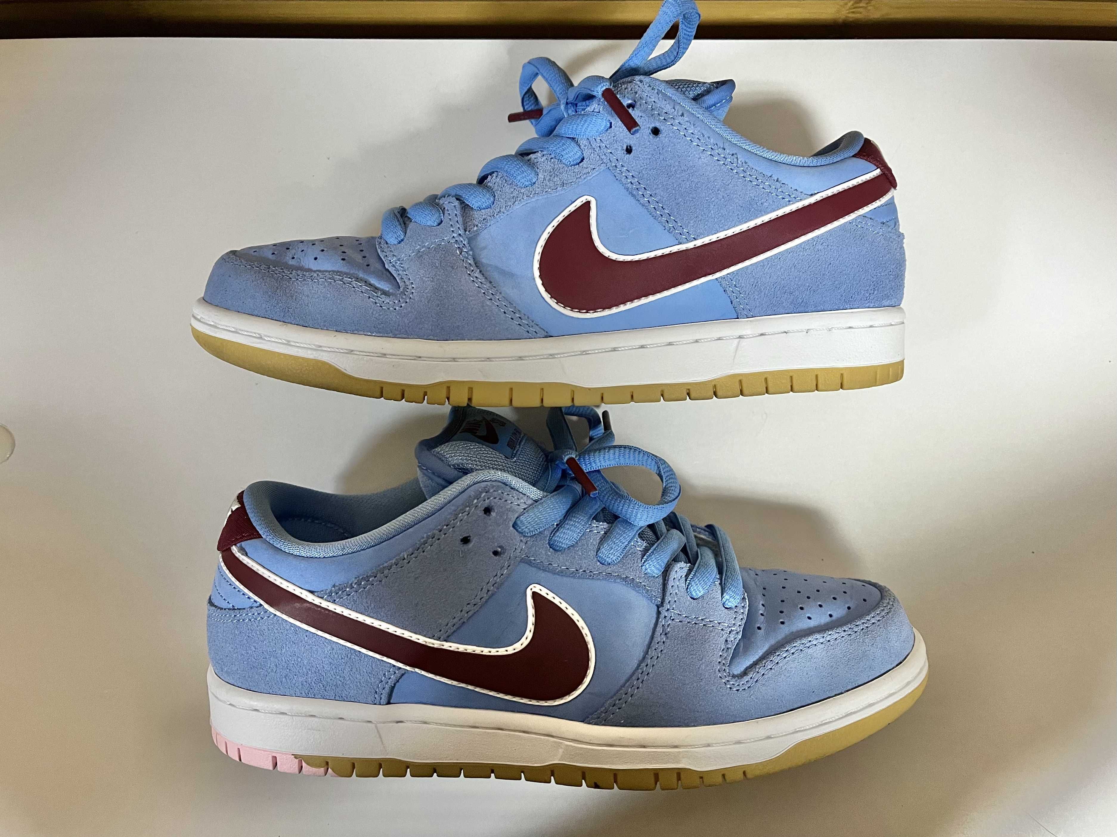 Nike SB Dunk Low Pro "Philadelphia Phillies/Valor Blue and Team Maroon"