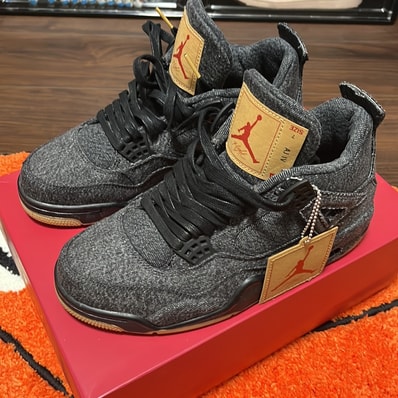 Nike × Levi's Air Jordan 4 "Black Denim" (LEVIS Tab)