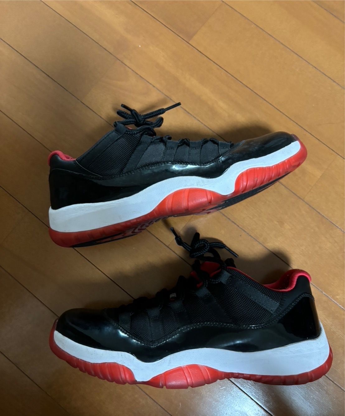 NIKE AIR JORDAN 11 RETRO LOW BRED