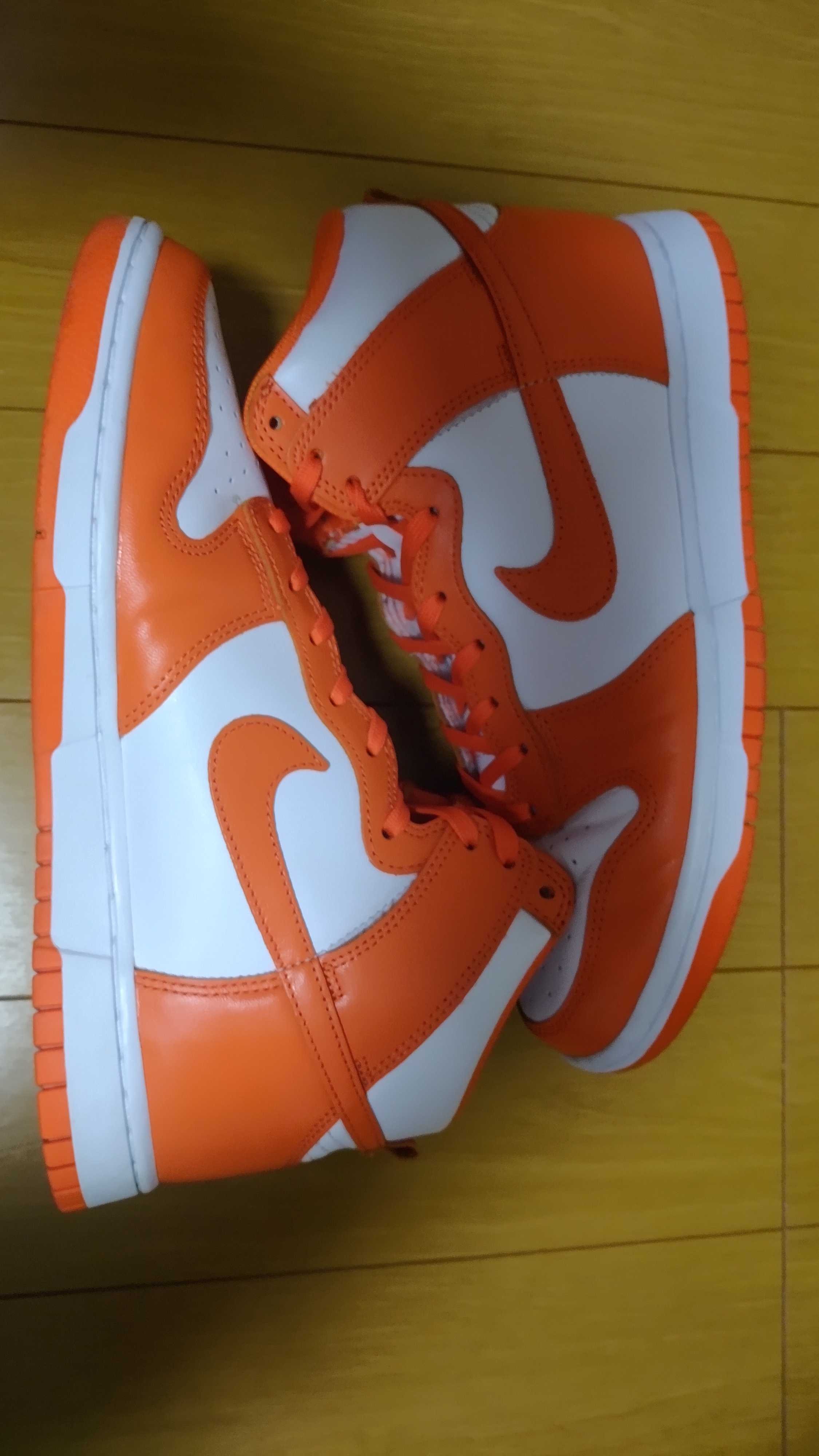 Nike Dunk High "Orange Blaze"