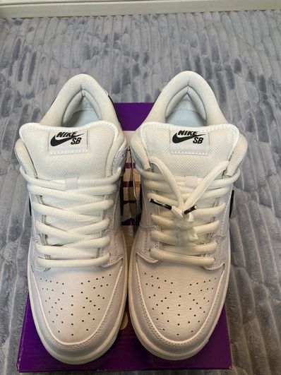 Nike SB Dunk Low Pro "White/Black-White-Gum Light Brown"