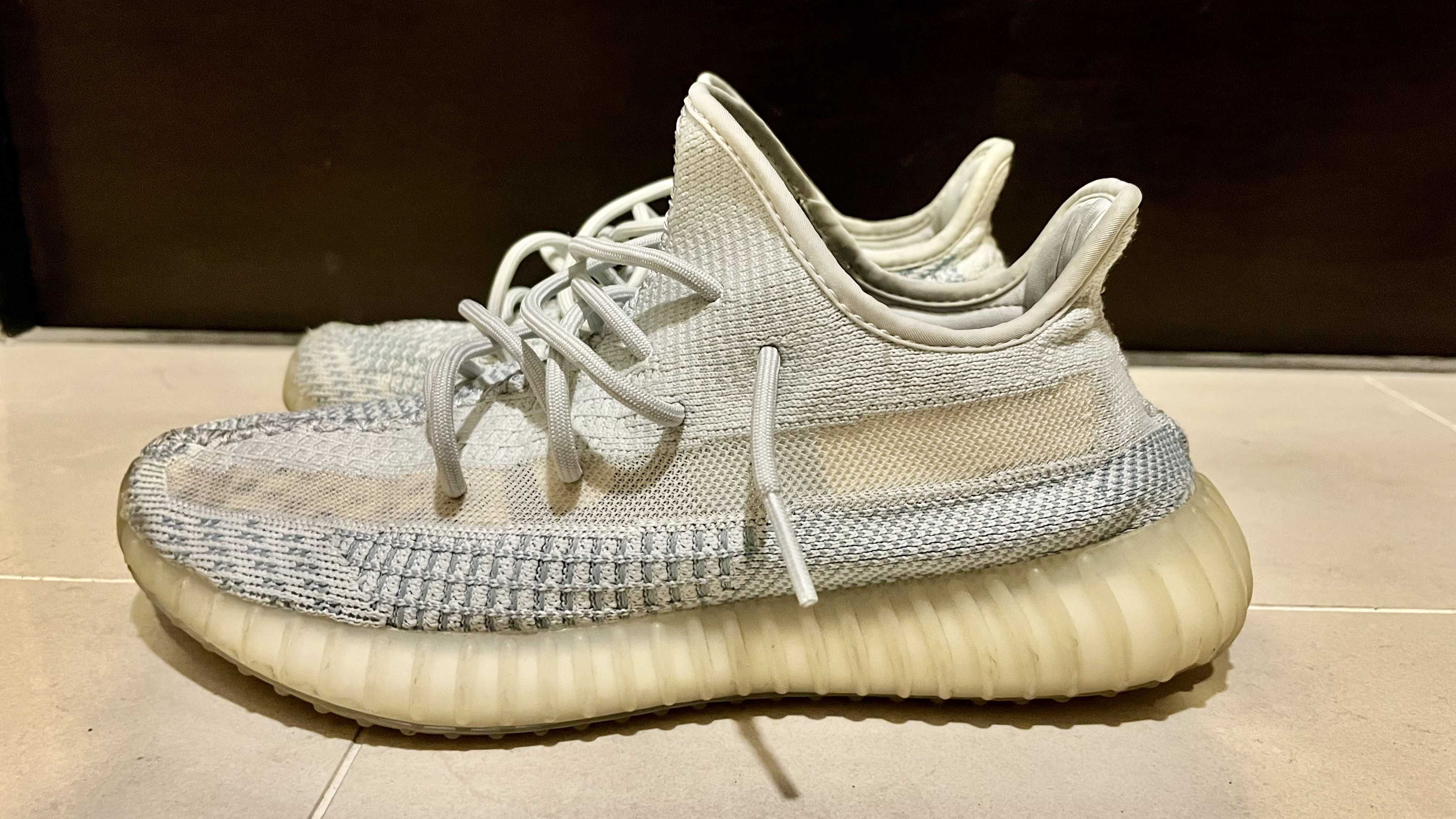 adidas YEEZY Boost 350 V2 "Cloud White"