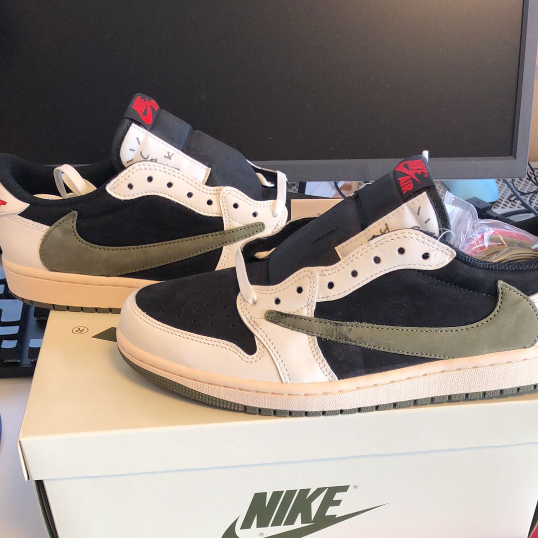 Travis Scott × Nike Women's Air Jordan 1 Low OG "Medium Olive"