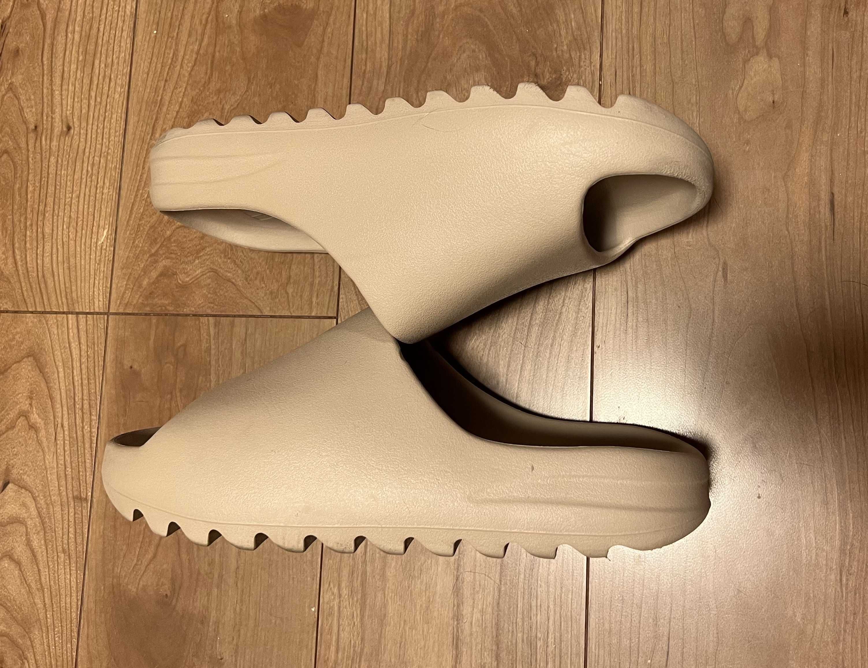adidas YEEZY Slide "Pure" (GW1934)