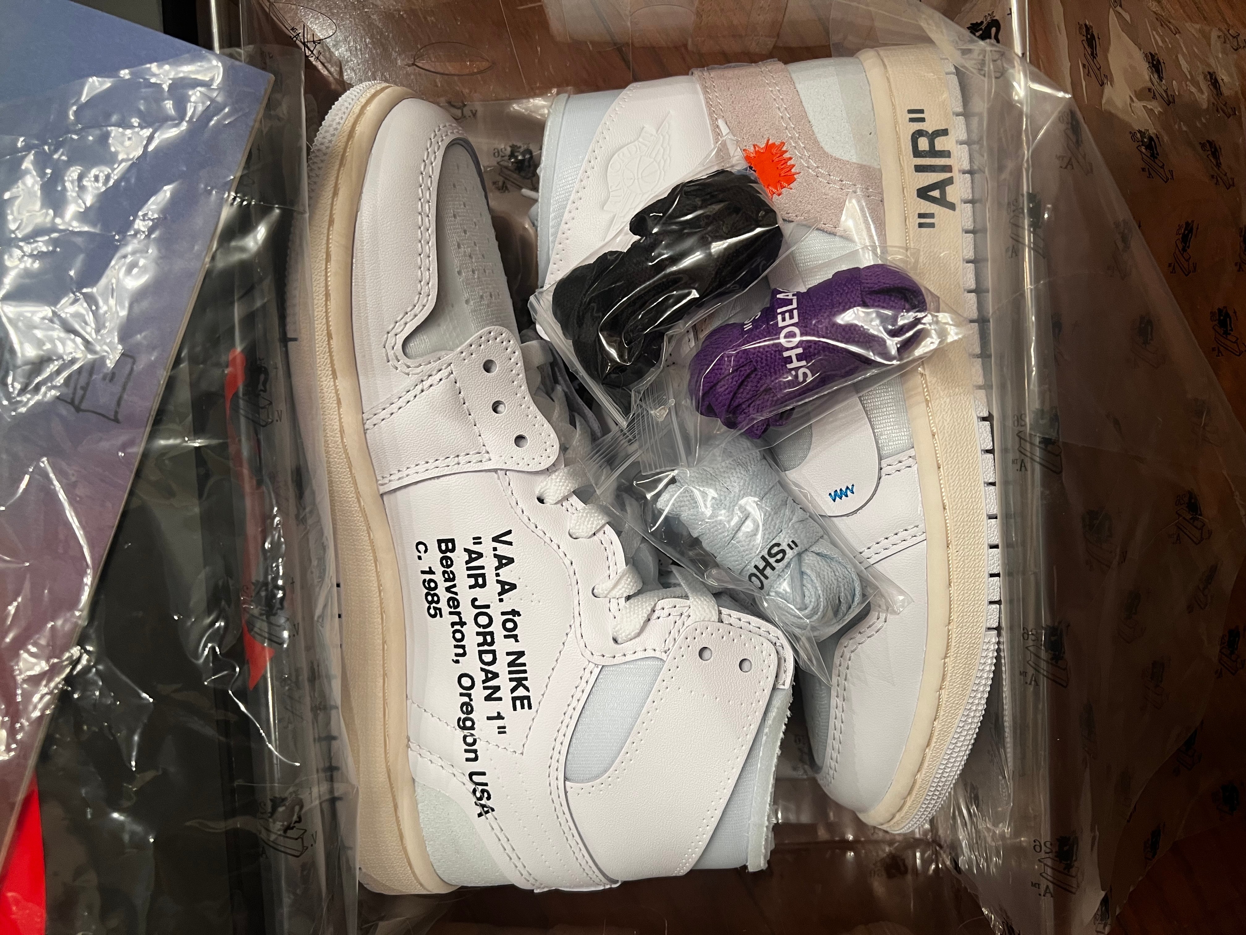 Virgil Abloh Archive (V.A.A.) × Nike Air Jordan 1 Retro High OG "Alaska"
