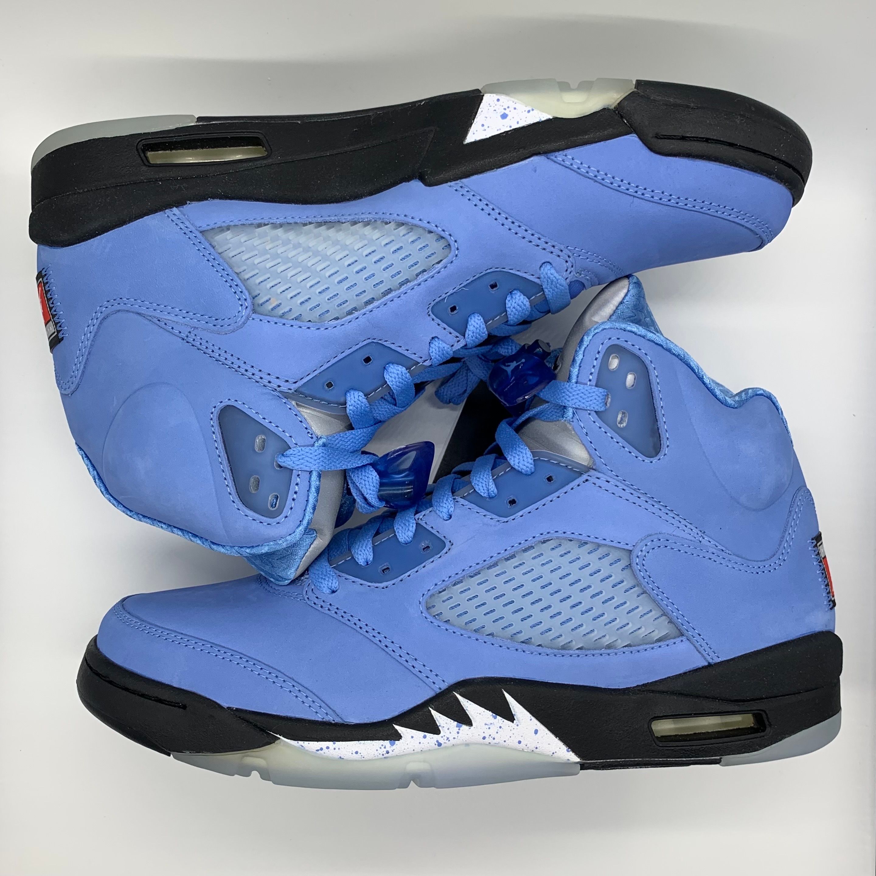 Nike Air Jordan 5 Retro SE "University Blue"