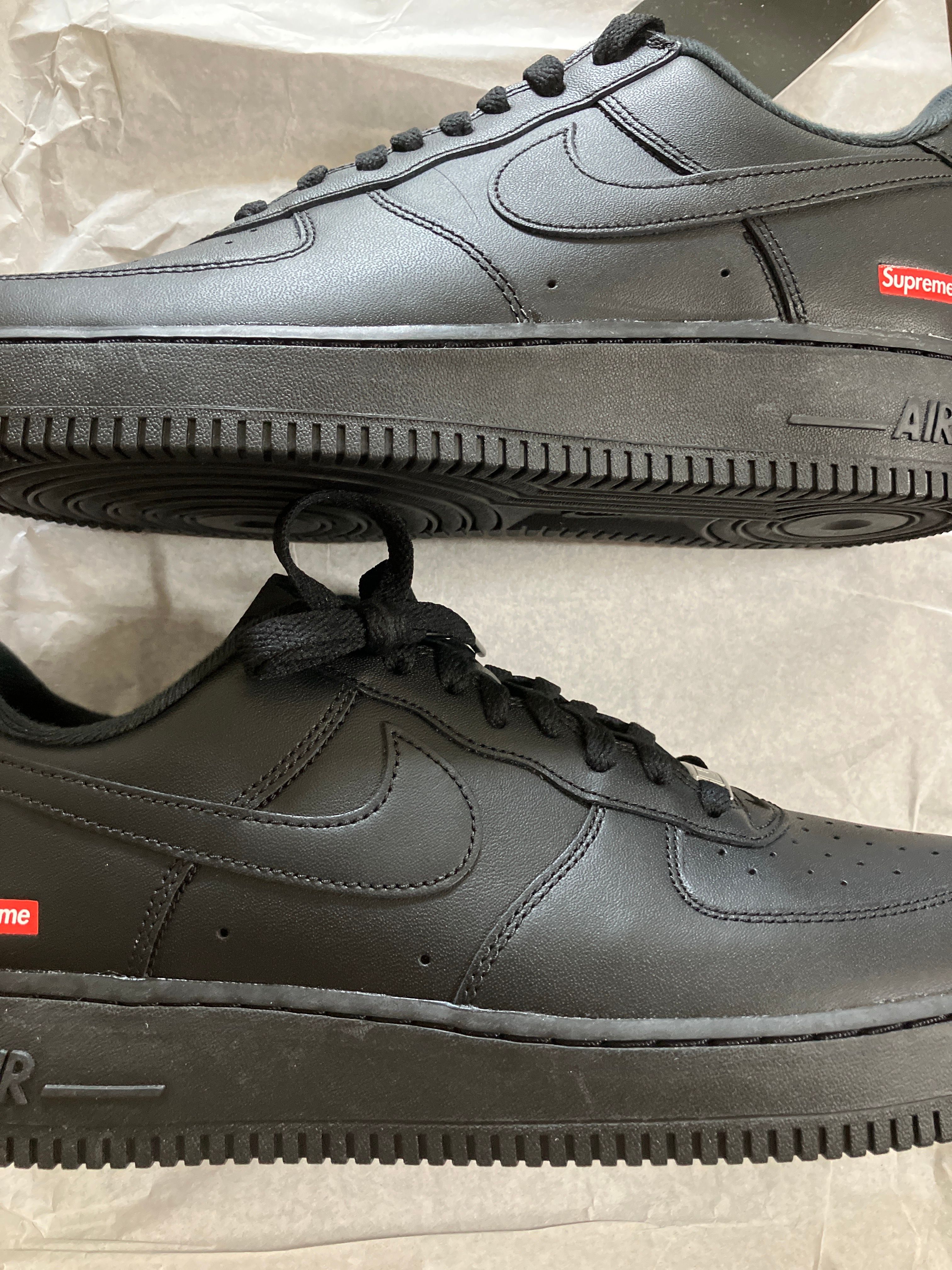 Supreme × Nike Air Force 1 Low "Black"