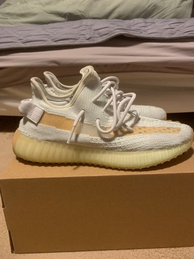 adidas Yeezy Boost 350 V2 "Hyperspace"