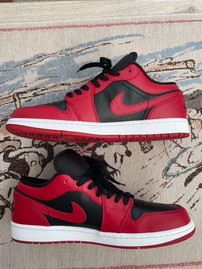 Nike Air Jordan 1 Low "Varsity Red"
