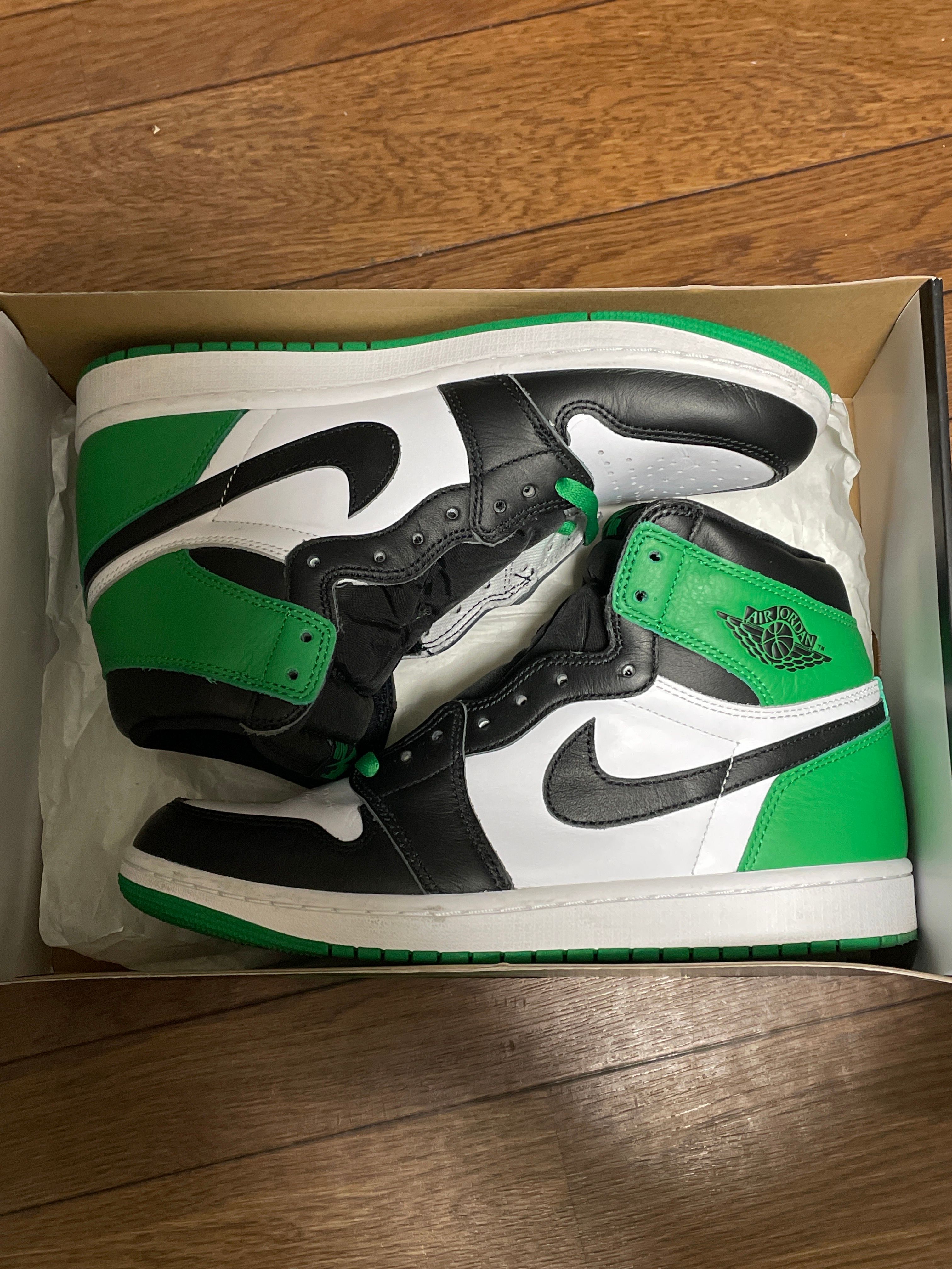 Nike Air Jordan 1 Retro High OG "Celtics/Black and Lucky Green" (2023)