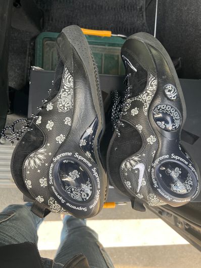 Supreme × Nike Air Zoom Flight 95 SP "Black/White"