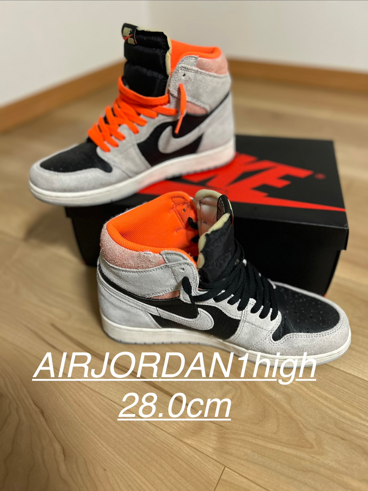 Nike Air Jordan 1 Retro High OG "Hyper Crimson"