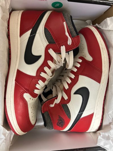 Nike Air Jordan 1 High OG "Lost & Found/Chicago"