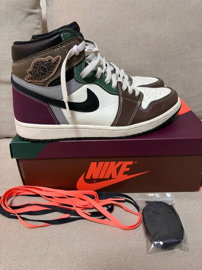 Nike Air Jordan 1 High OG "Hand Crafted"
