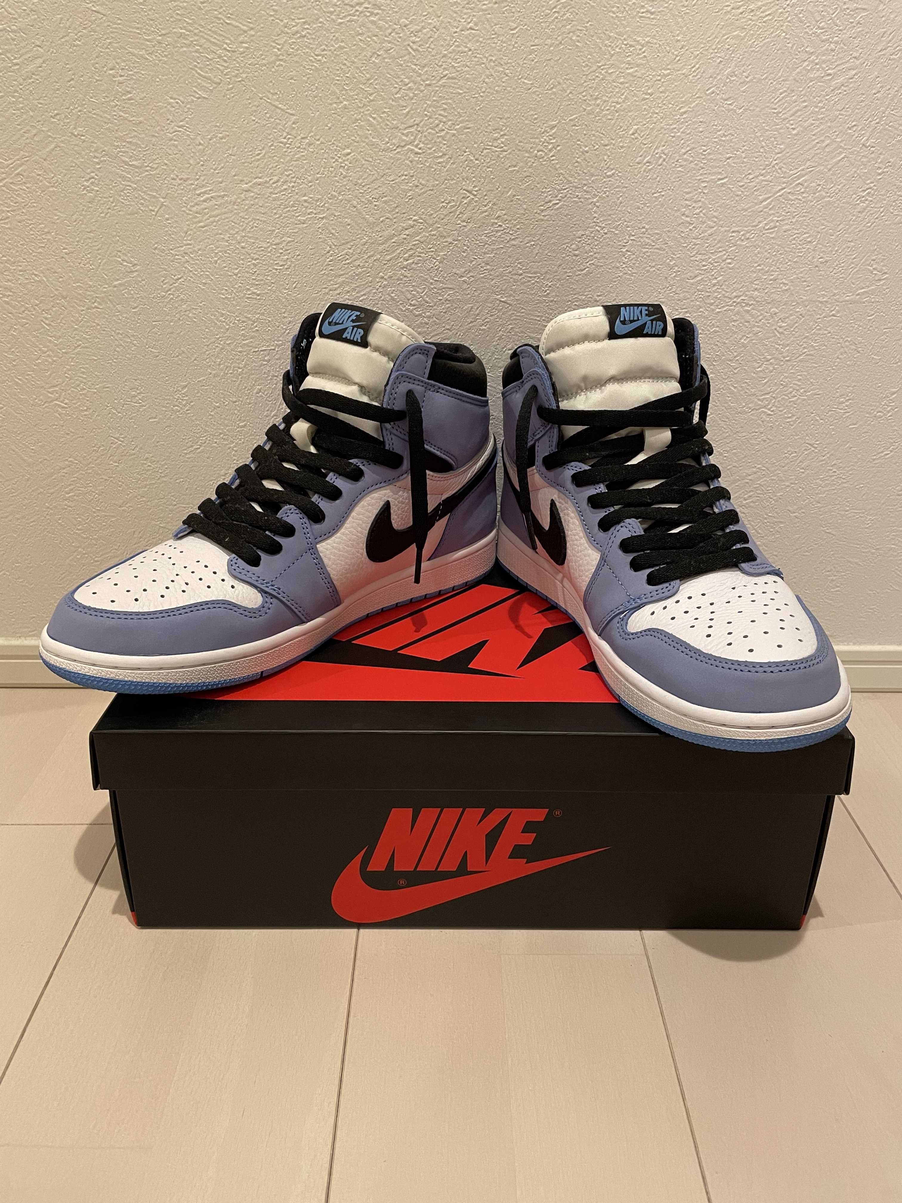 Nike Air Jordan 1 High OG "University Blue"