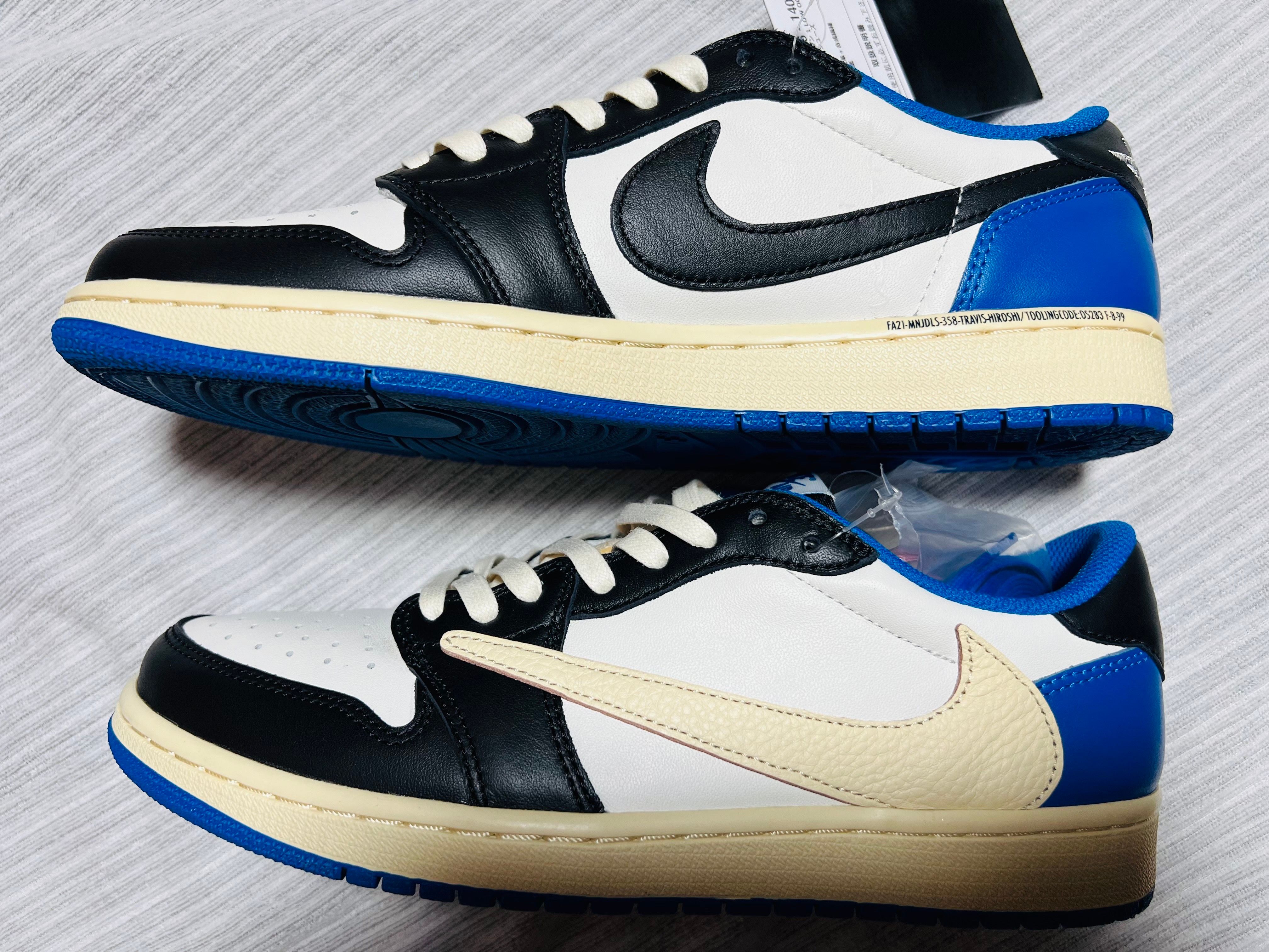 Travis Scott × fragment design × Nike Air Jordan 1 Low OG SP "Military Blue"