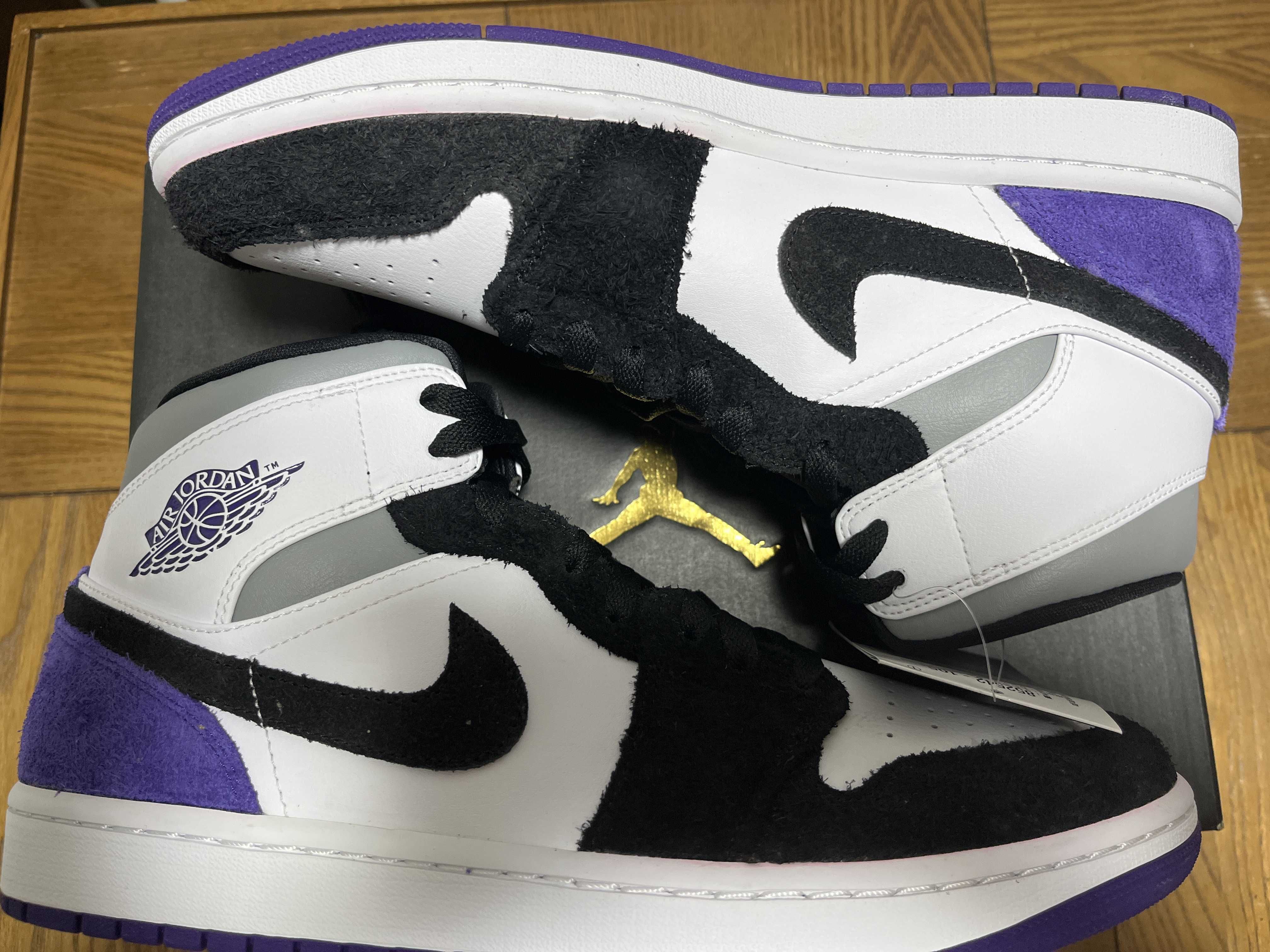 Nike Air Jordan 1 Mid "Purple"
