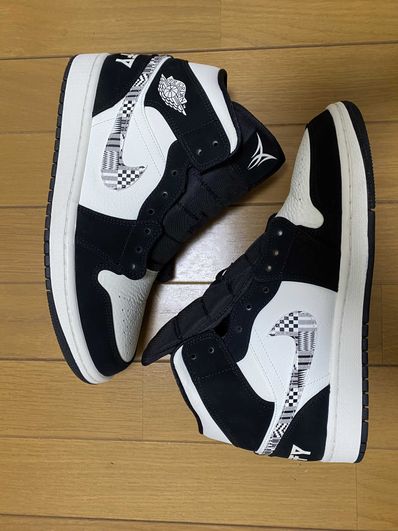 NIKE AIR JORDAN 1 MID "EQUALITY" (2019)