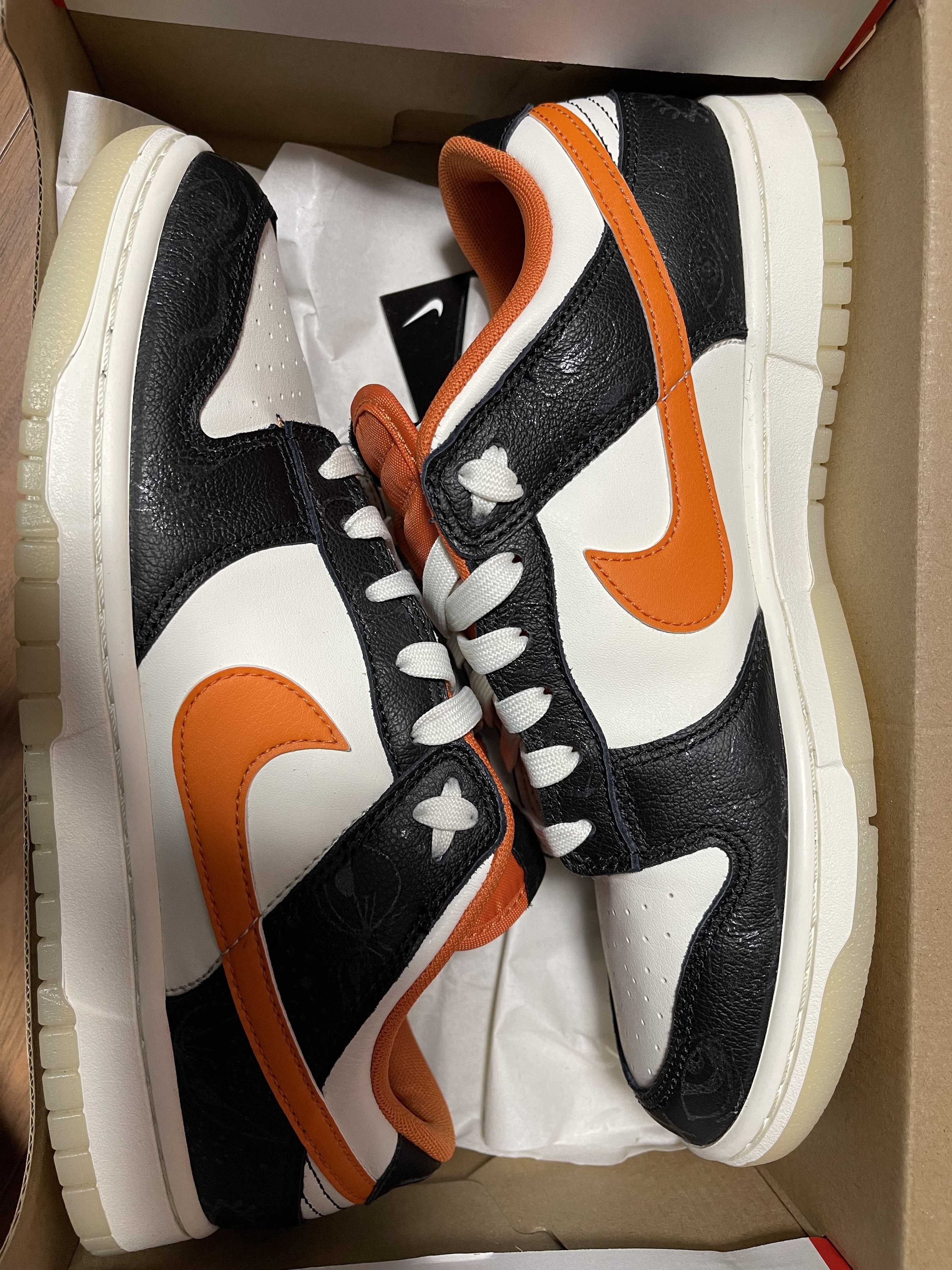 Nike Dunk Low PRM "Halloween" (2021)