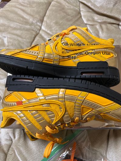 Off-White × Nike Air Rubber Dunk "University Gold"