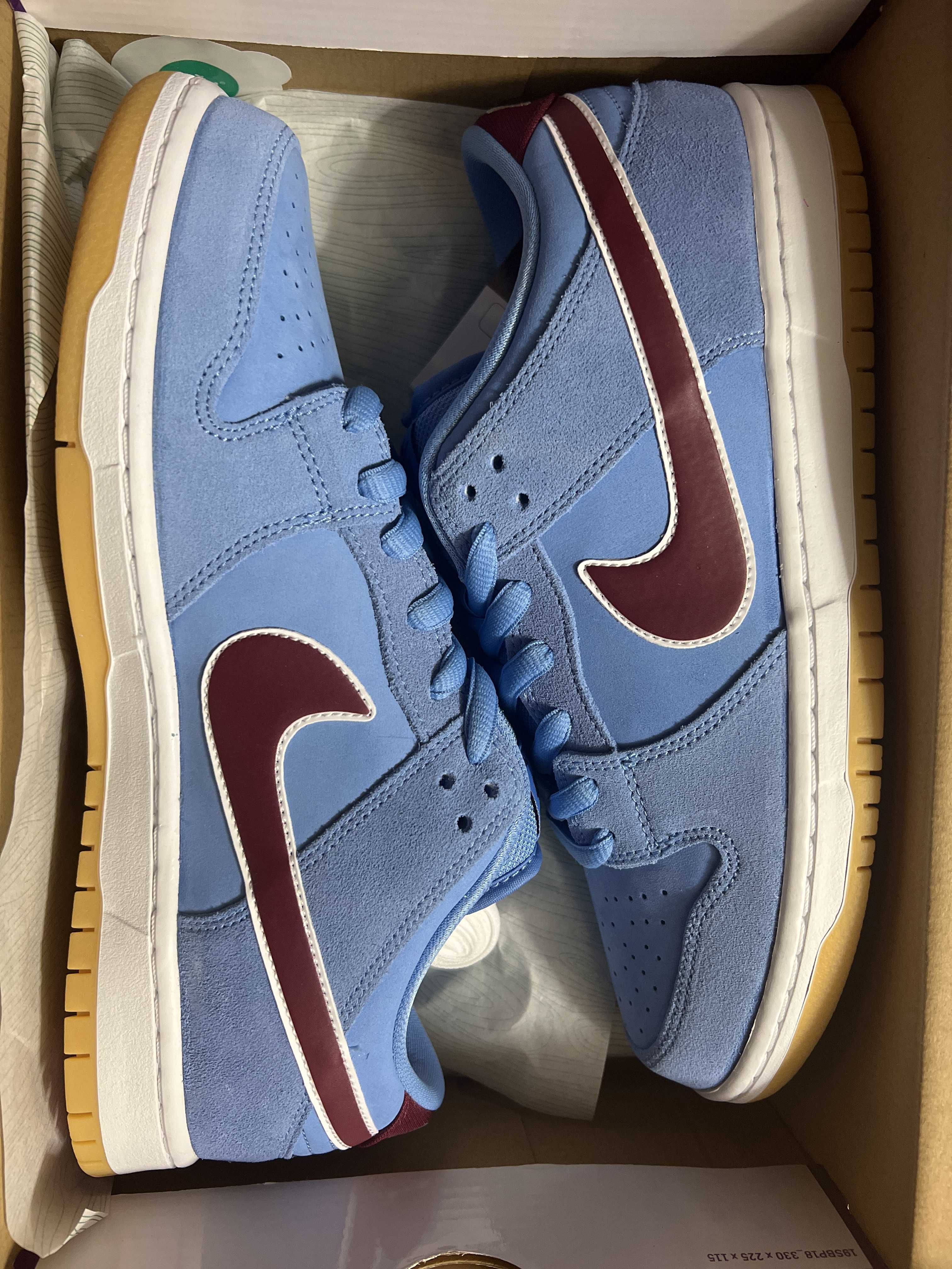 Nike SB Dunk Low Pro "Philadelphia Phillies/Valor Blue and Team Maroon"
