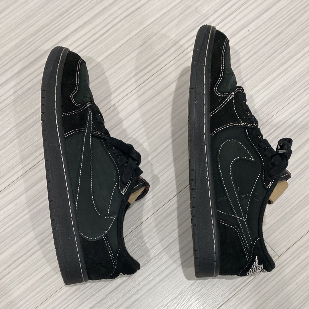 Travis Scott × Nike Air Jordan 1 Low OG SP "Black Phantom"