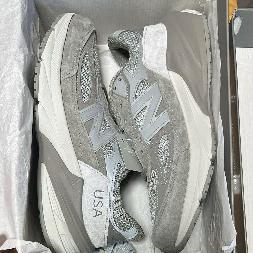 WTAPS × New Balance 990V6 "Gray"