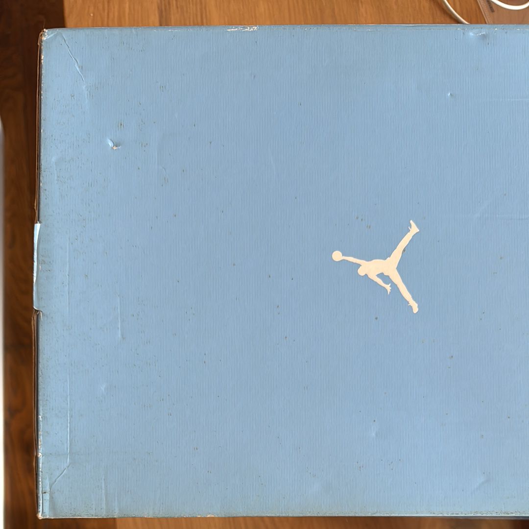 Nike Air Jordan Ultimate Gift of Flight (11/29)