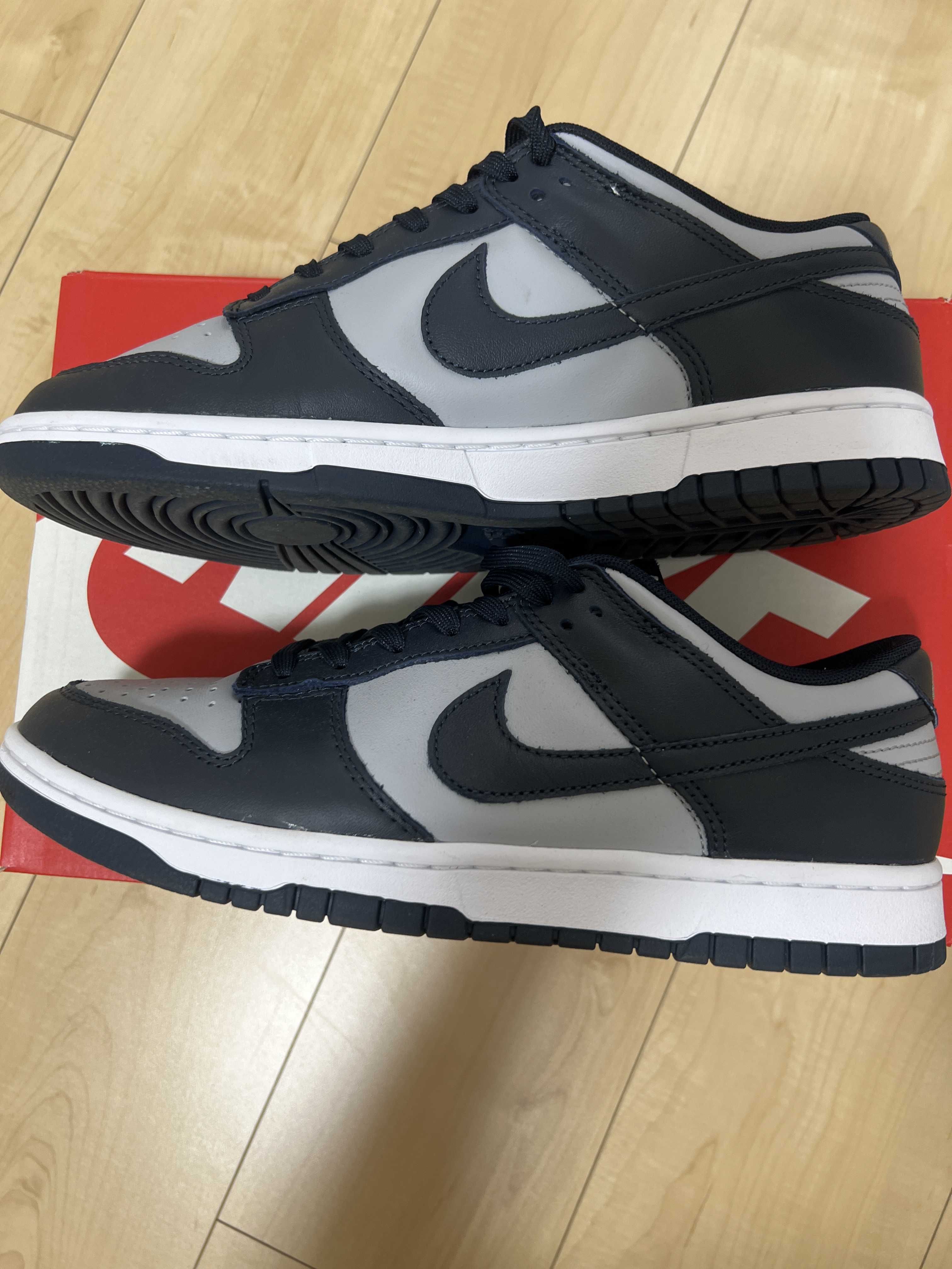 Nike Dunk Low "Championship Grey"