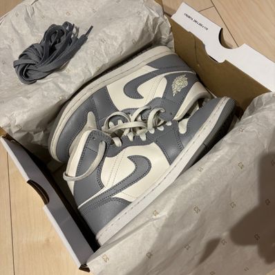 Nike Women's Air Jordan 1 Mid "Grey/Sail"
