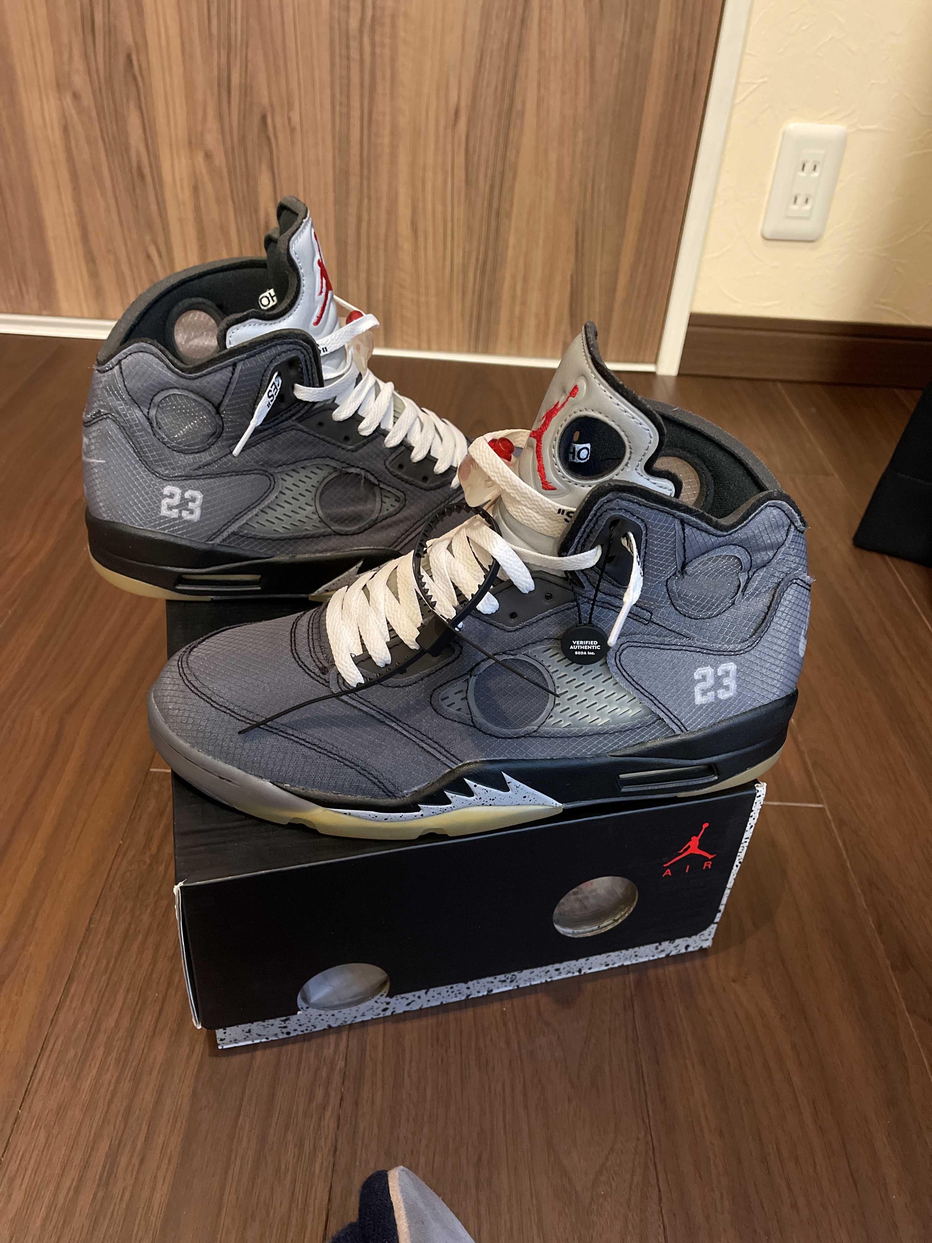 Off-White × Nike Air Jordan 5 "Black/Muslin/Fire Red"