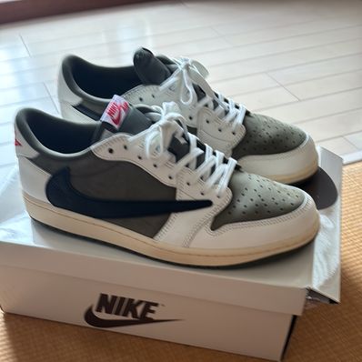 Travis Scott × Nike Air Jordan 1 Low OG SP "Reverse Olive"
