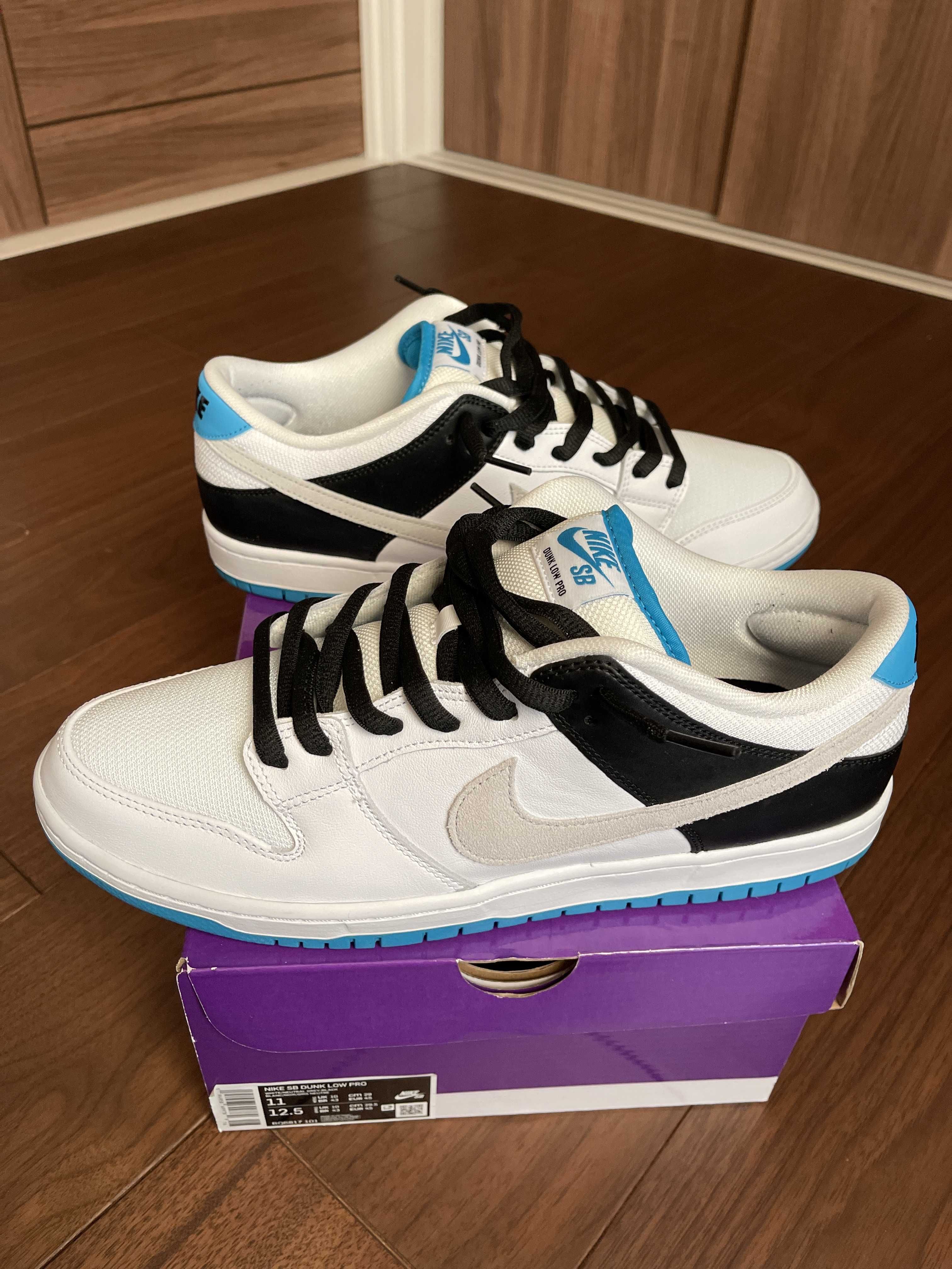 Nike SB Dunk Low "Laser Blue"