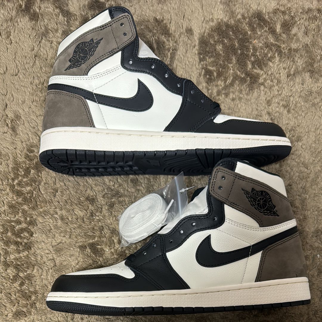 Nike Air Jordan 1 High OG "Sail/Dark Mocha/Black"