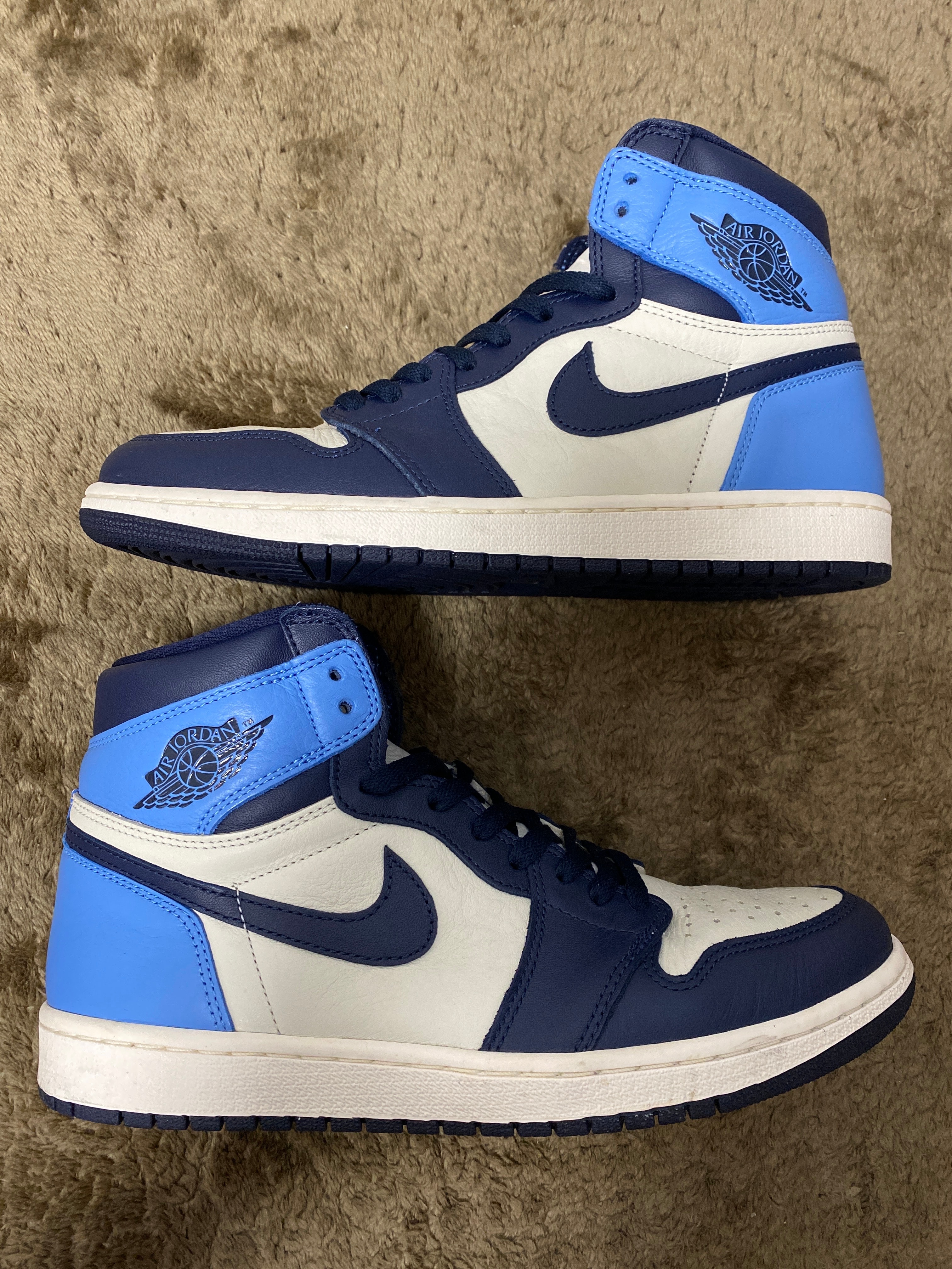 Nike Air Jordan 1 Retro High OG "Obsidian/University Blue"