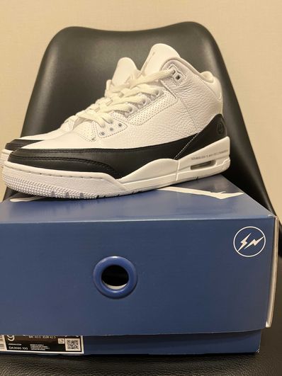 Fragment × Nike Air Jordan 3 "White/Black"