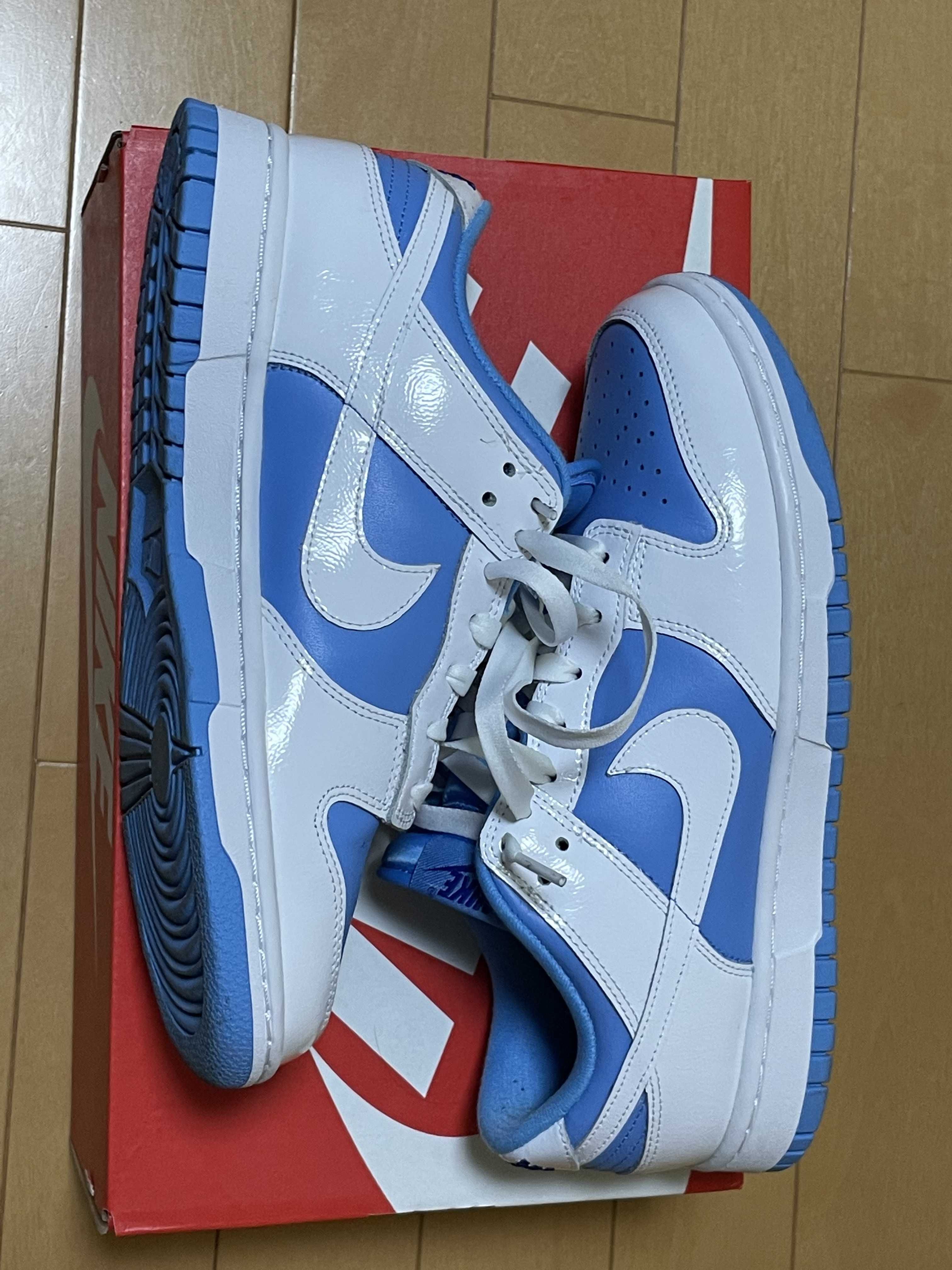 Nike Women's Dunk Low "Reverse UNC"