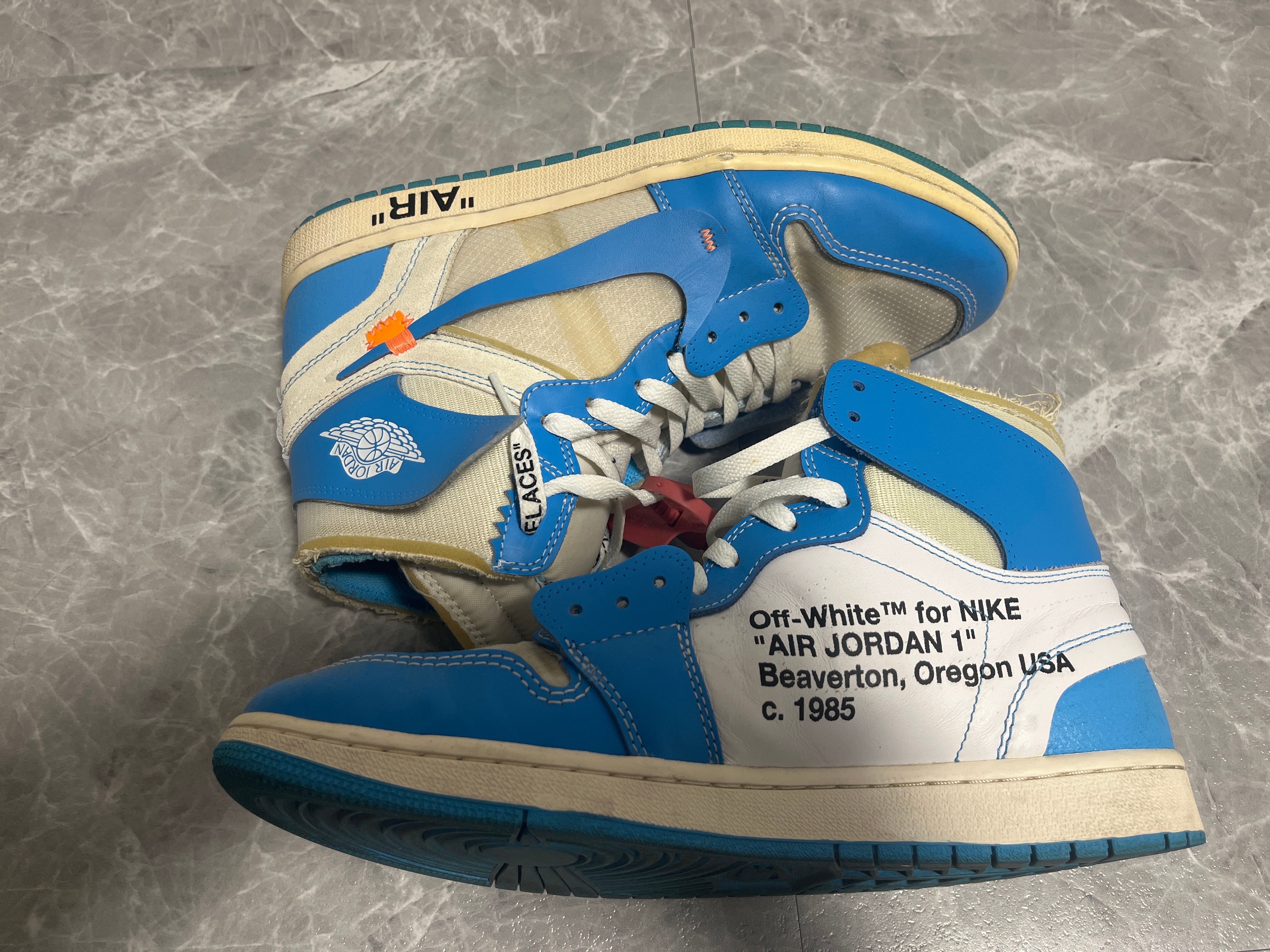 Off-White × Nike Air Jordan 1 High UNC "White/Dark Powder Blue"