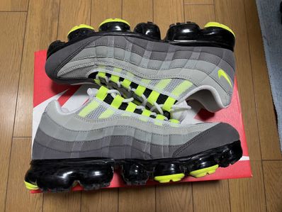 Nike Air Vapormax 95 "Neon"