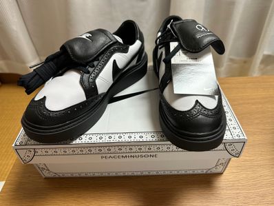 PEACEMINUSONE × Nike Kwondo 1 "Black and White" / G-DRAGON