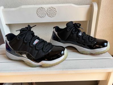 NIKE AIR JORDAN 11 RETRO LOW INFRARED