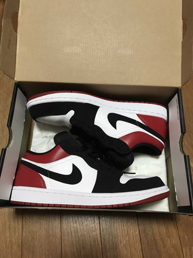 Nike Air Jordan 1 Low "Black Toe"