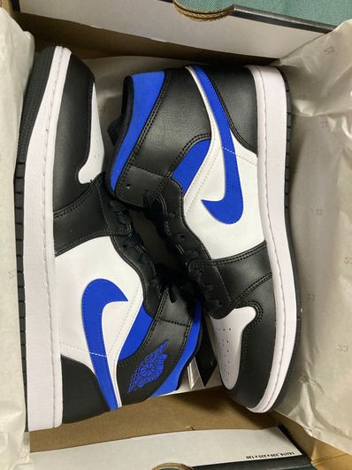 Nike Air Jordan 1 Mid "Royal"